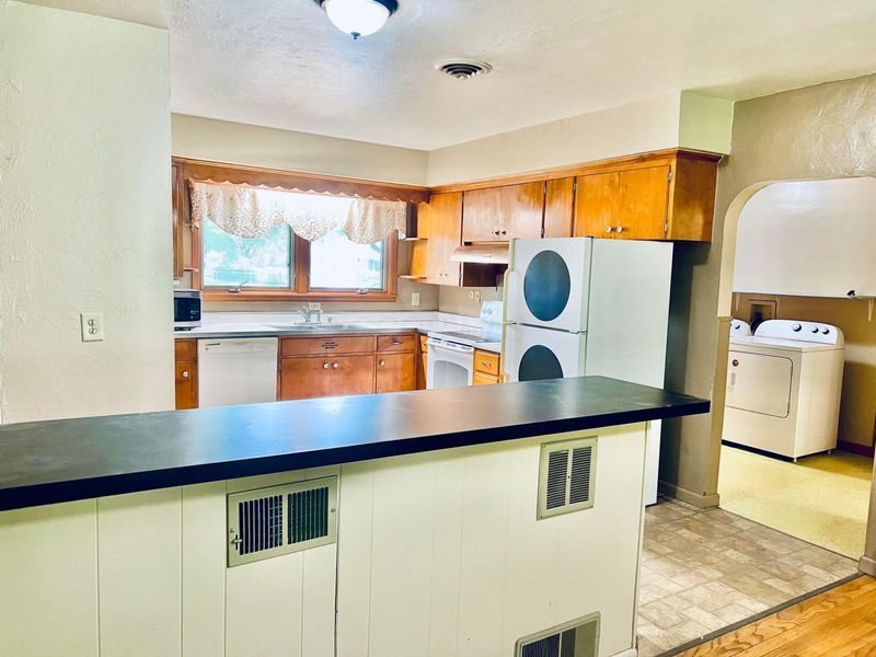 1813 Bledsoe Drive, Bellbrook, OH 45305 Photo 25