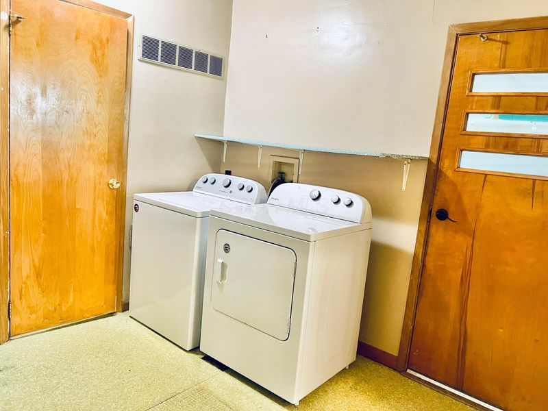 1813 Bledsoe Drive, Bellbrook, OH 45305 Photo 32