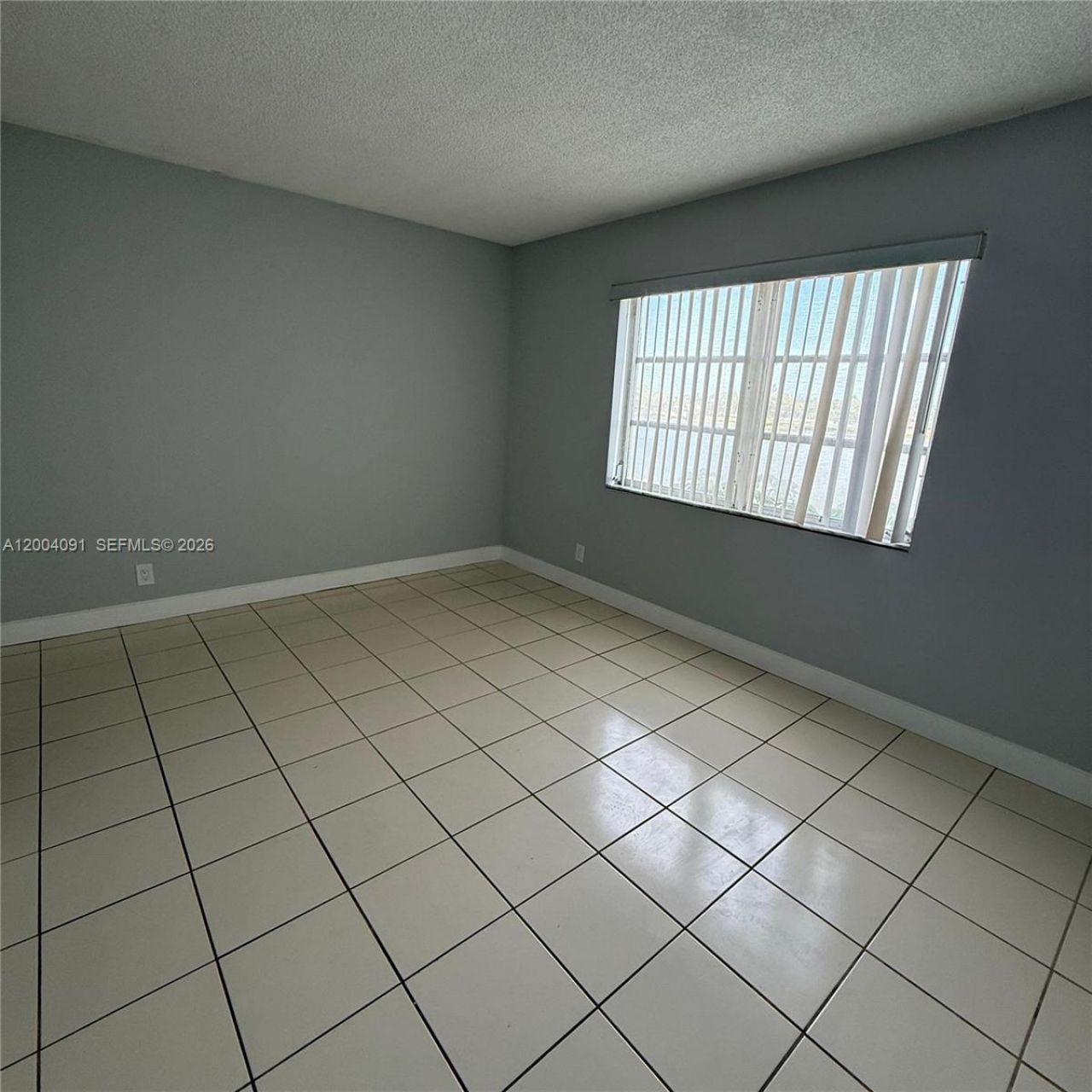 8710 N Sherman Cir, Unit 305, Miramar, FL 33025 Photo