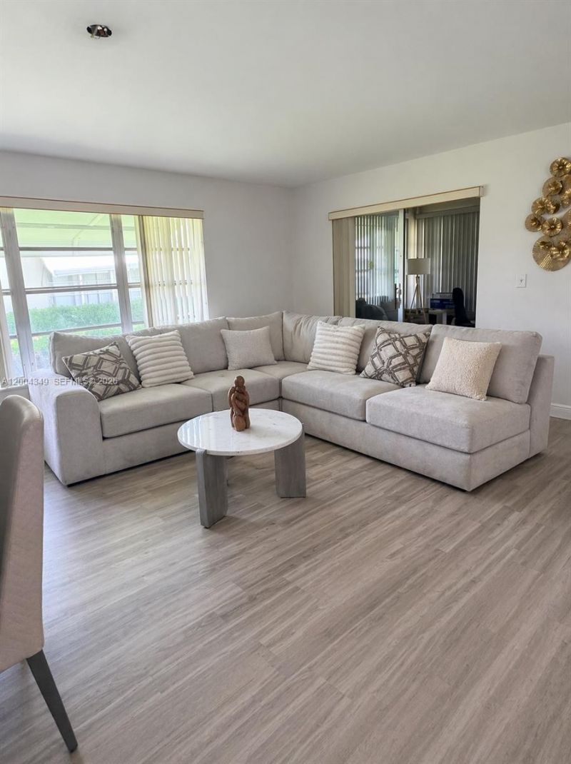 200 High Point Ct E , Unit D, Delray Beach, FL 33445 Photo