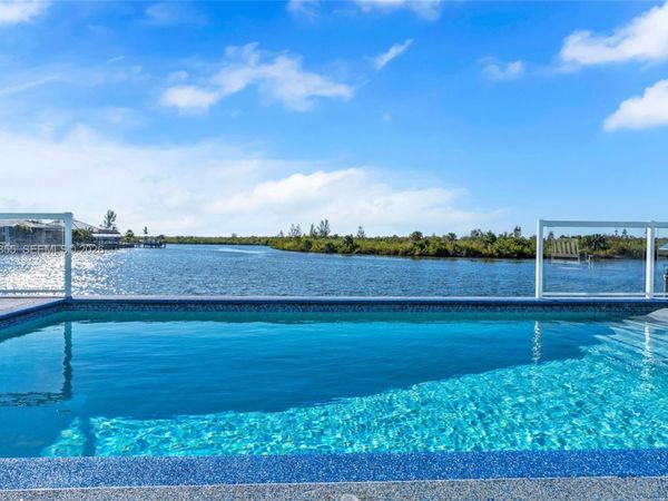 3434 NW 46th PL , Cape Coral, FL 33993