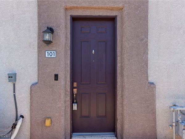 8454 Classique Avenue, Unit 101, Las Vegas, NV 89178