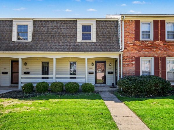 2457 Abbington Drive SE, Grand Rapids, MI 49506