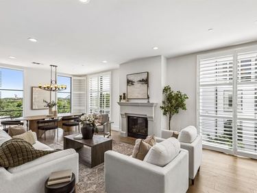 5270 Town and Country Boulevard, Unit 216, Frisco, TX 75034