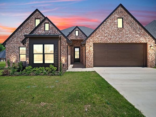 15073 Tilley Springs Cove, Tyler, TX 75703