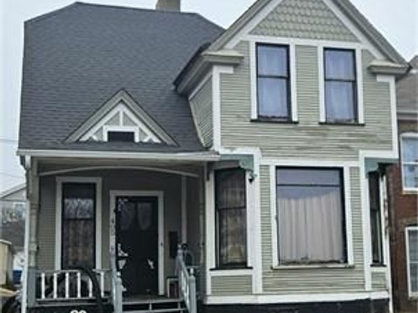 405 W 3RD, Muscatine, IA 52761