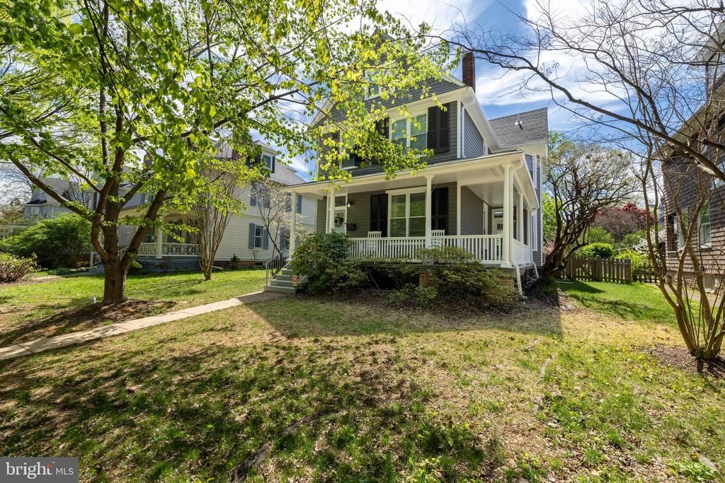 717 Saint Johns Road, Baltimore, MD 21210 Main Photo