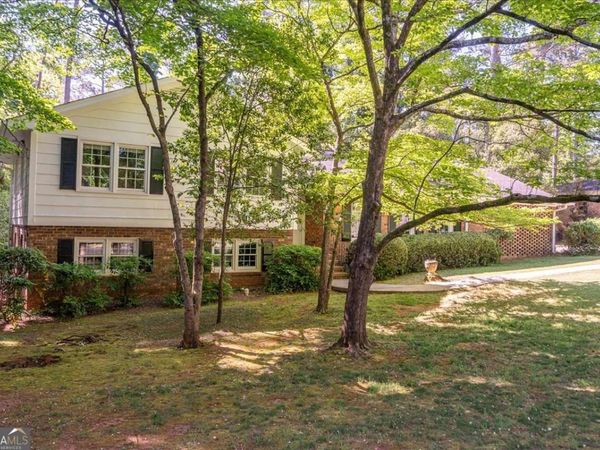 155 Crestwood Drive, Athens, GA 30605