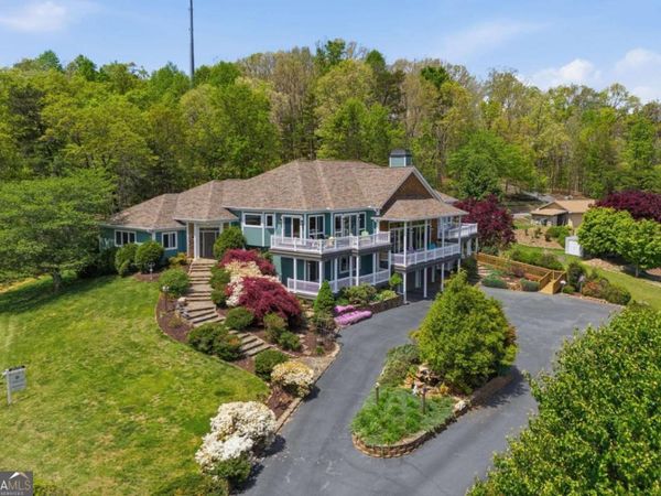 1526 Cedar View Lane, Hiawassee, GA 30546