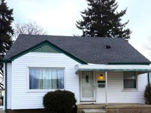 21760 Gascony Avenue , Eastpointe, MI 48021