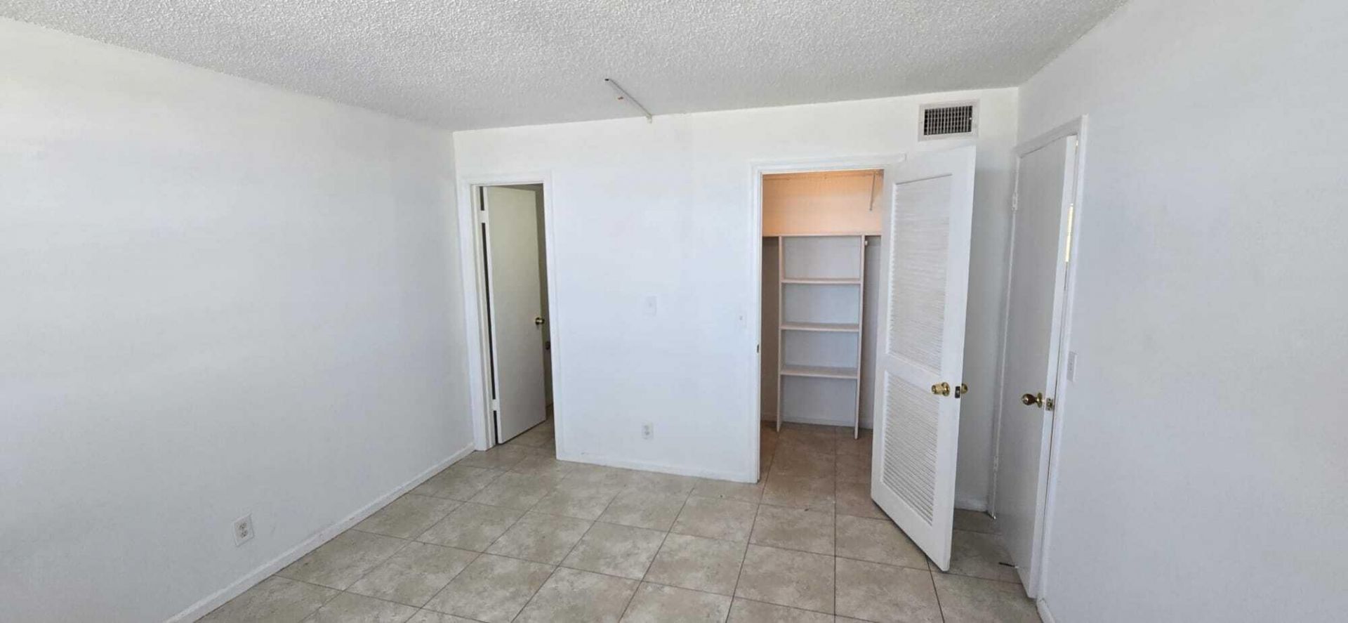 9949 Sandalfoot Boulevard, Unit 531, Boca Raton, FL 33428 Photo