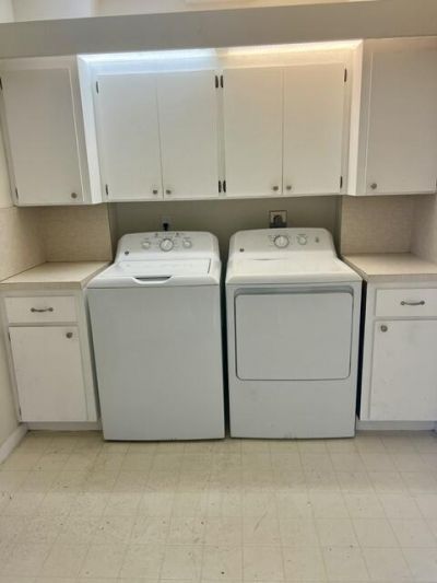 3635 Whitehall Drive, Unit 305, West Palm Beach, FL 33401 Photo