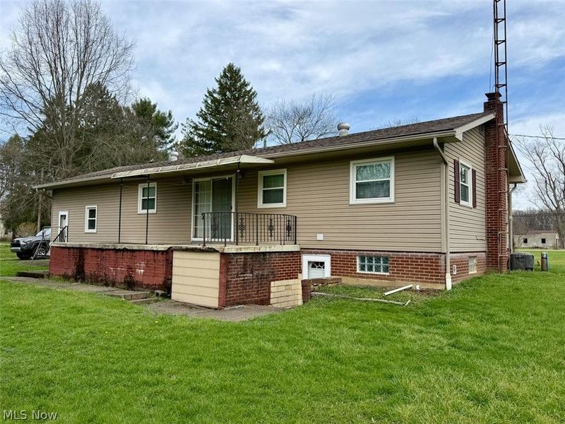 11455 Walnut Avenue NE, Alliance, OH 44601 Photo 5