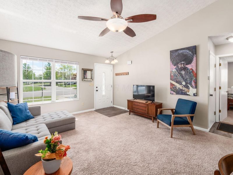 1231 Brookstone Drive, Marysville, OH 43040 Photo 4