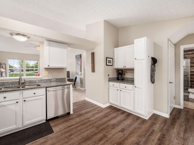 1231 Brookstone Drive, Marysville, OH 43040 Photo 9