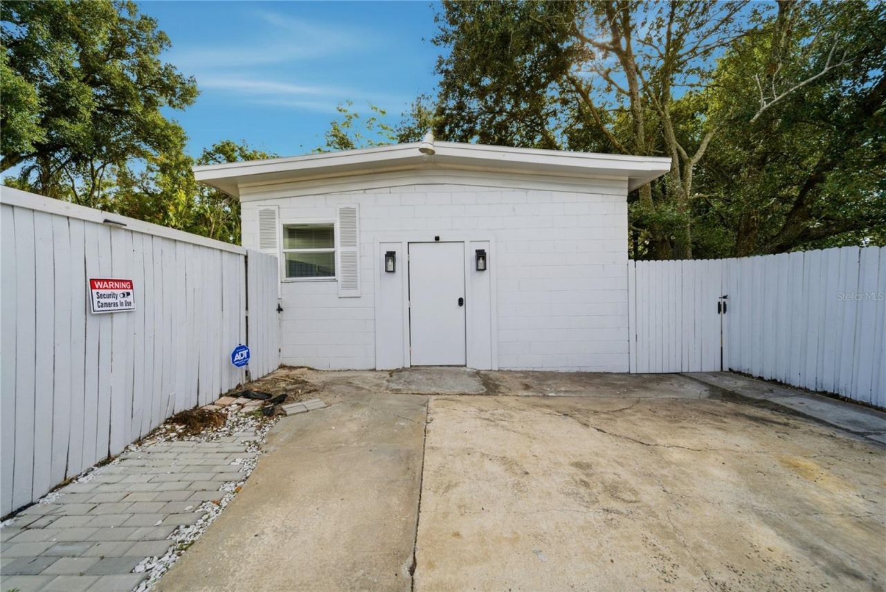 4988 Clarcona Ocoee Road, Orlando, FL 32810 Photo