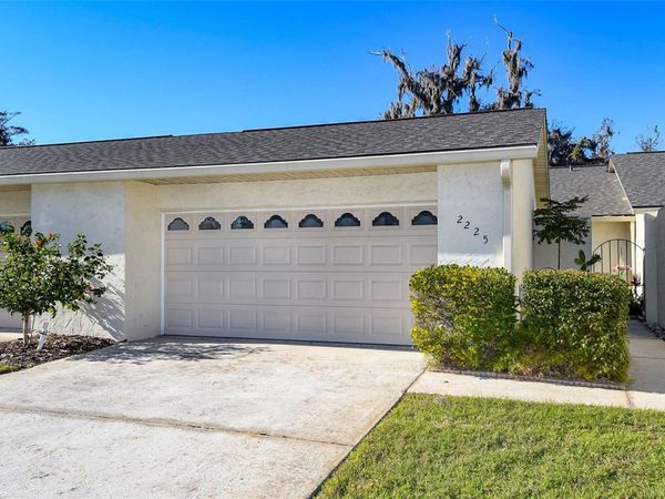 2225 CYPRESS COURT , Unit 2C, TAVARES, FL 32778