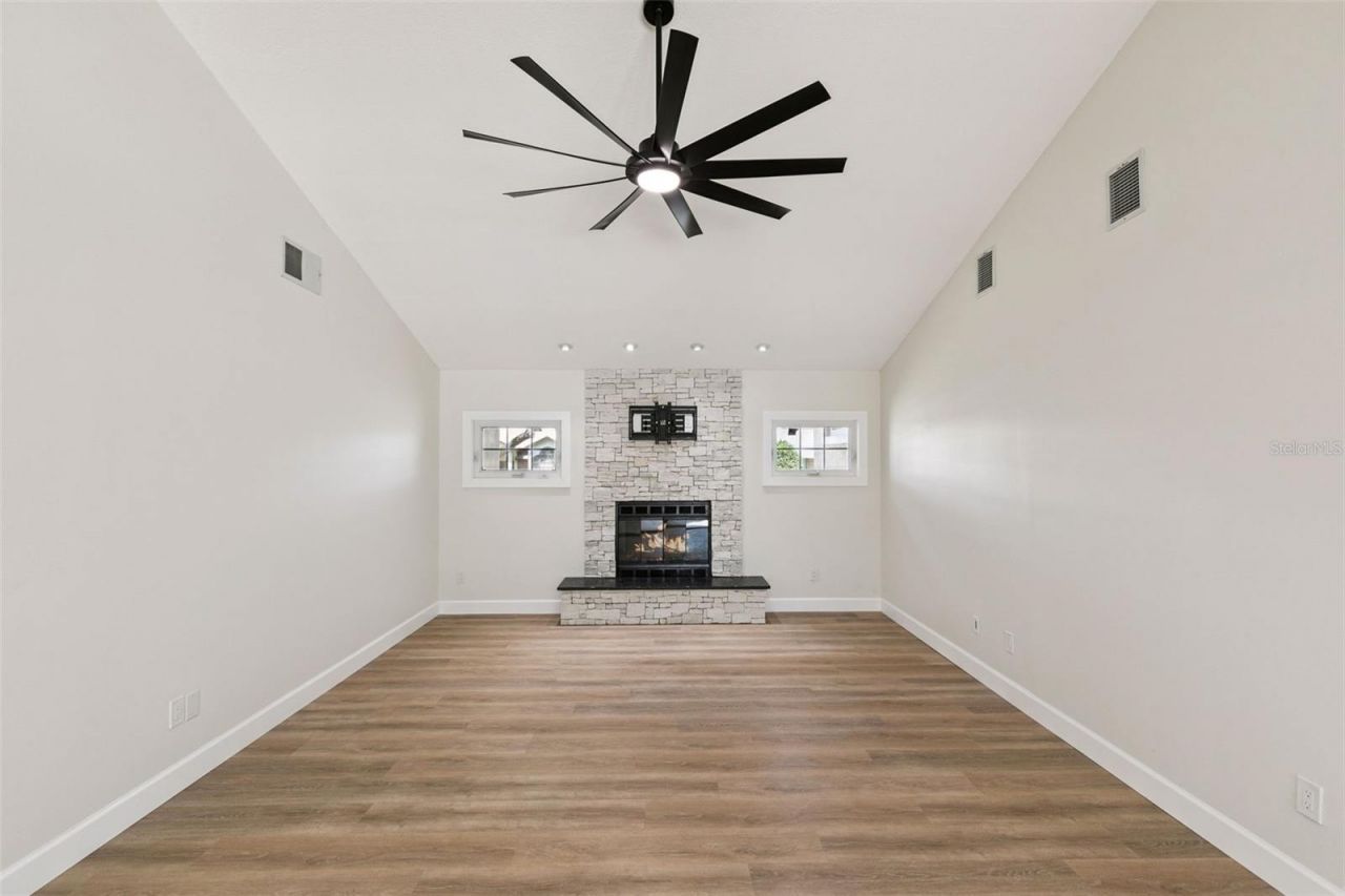 709 Windwillow Circle , Winter Springs, FL 32708 Photo