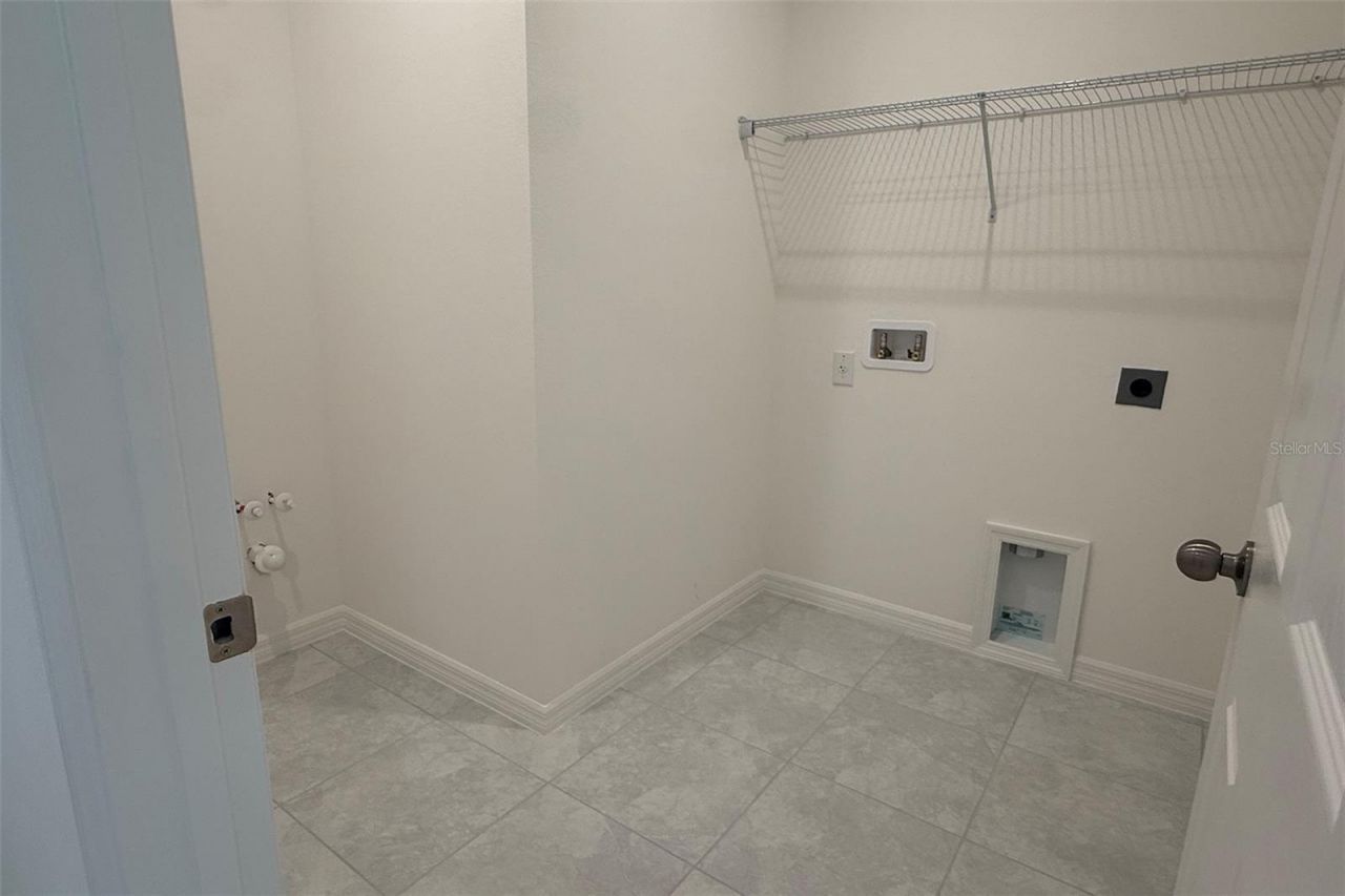 7171 Rolling Leaf Road , Groveland, FL 34736 Photo