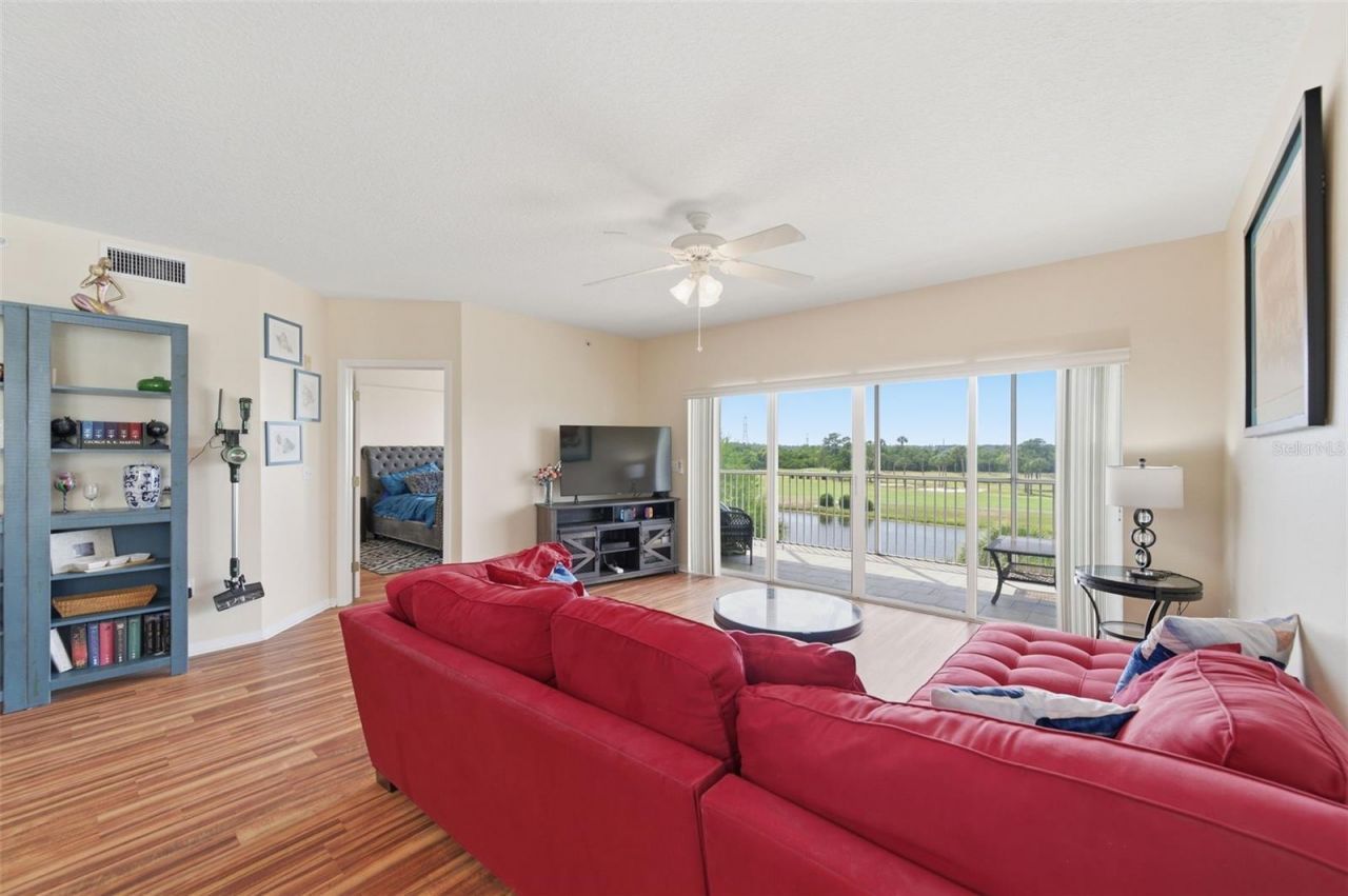 1200 Country Club Drive, Unit 1206, Largo, FL 33771 Photo