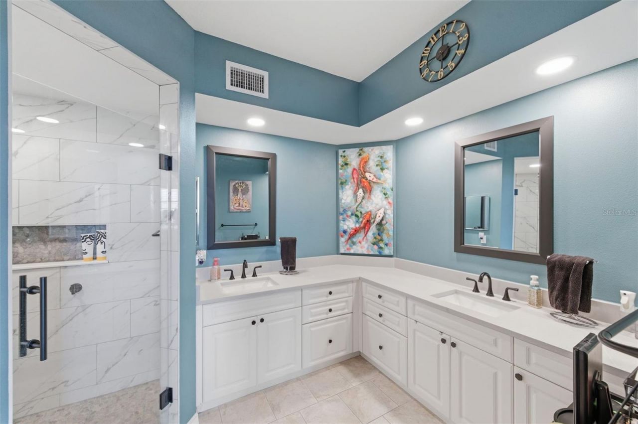 1200 Country Club Drive, Unit 1206, Largo, FL 33771 Photo