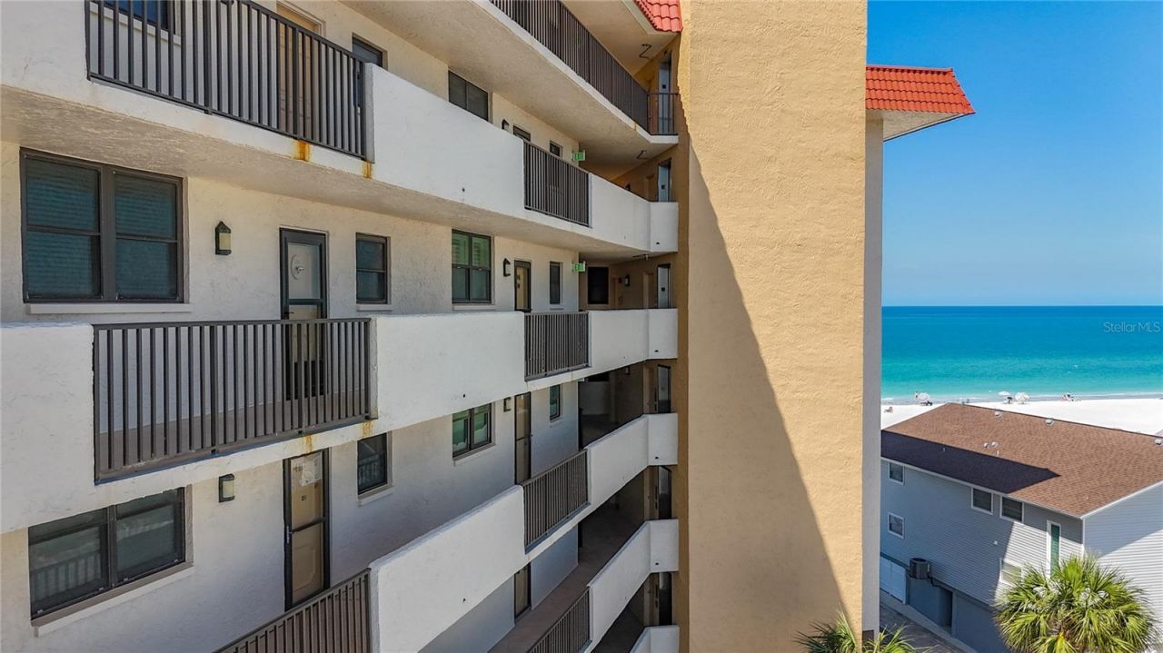 18304 Gulf Boulevard, Unit 505, Redington Shores, FL 33708 Photo