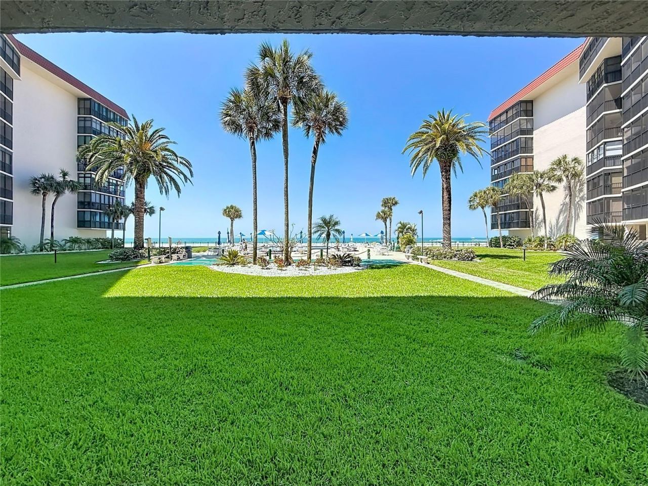 18304 Gulf Boulevard, Unit 505, Redington Shores, FL 33708 Photo