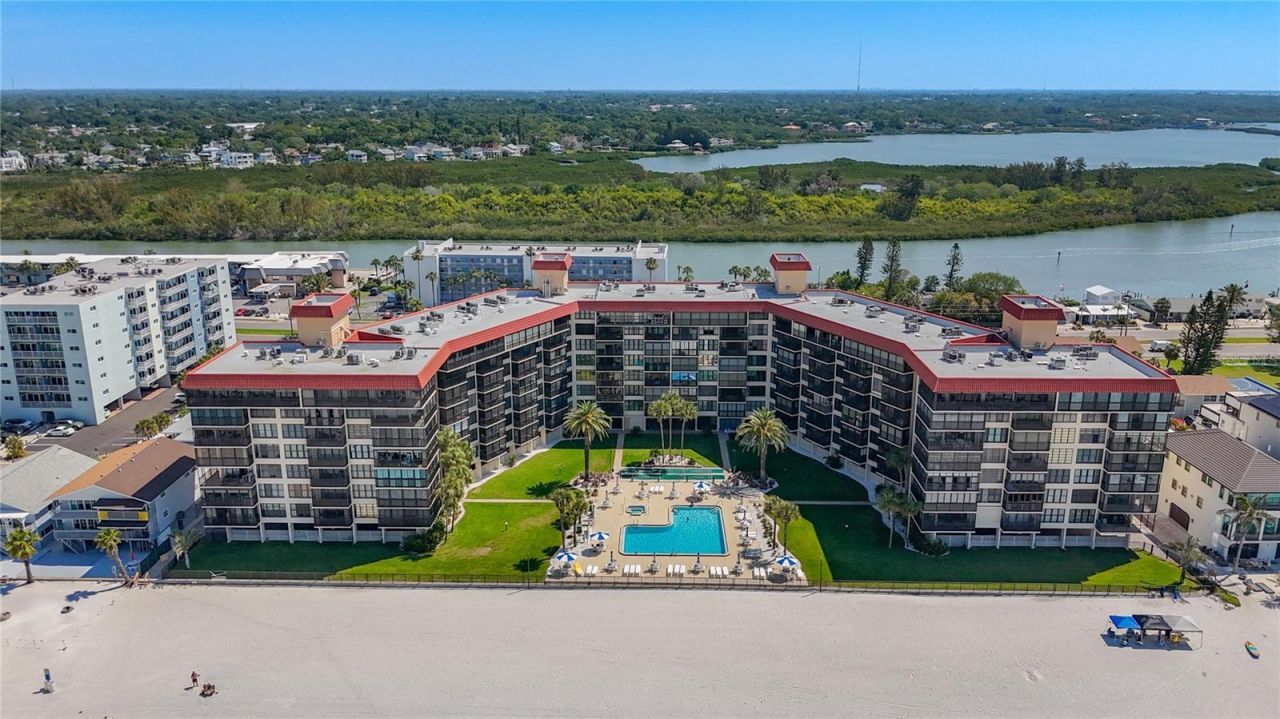 18304 Gulf Boulevard, Unit 505, Redington Shores, FL 33708 Photo