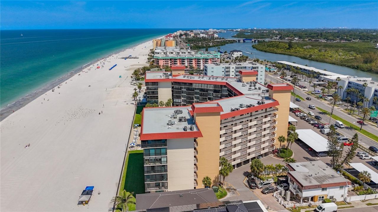 18304 Gulf Boulevard, Unit 505, Redington Shores, FL 33708 Photo
