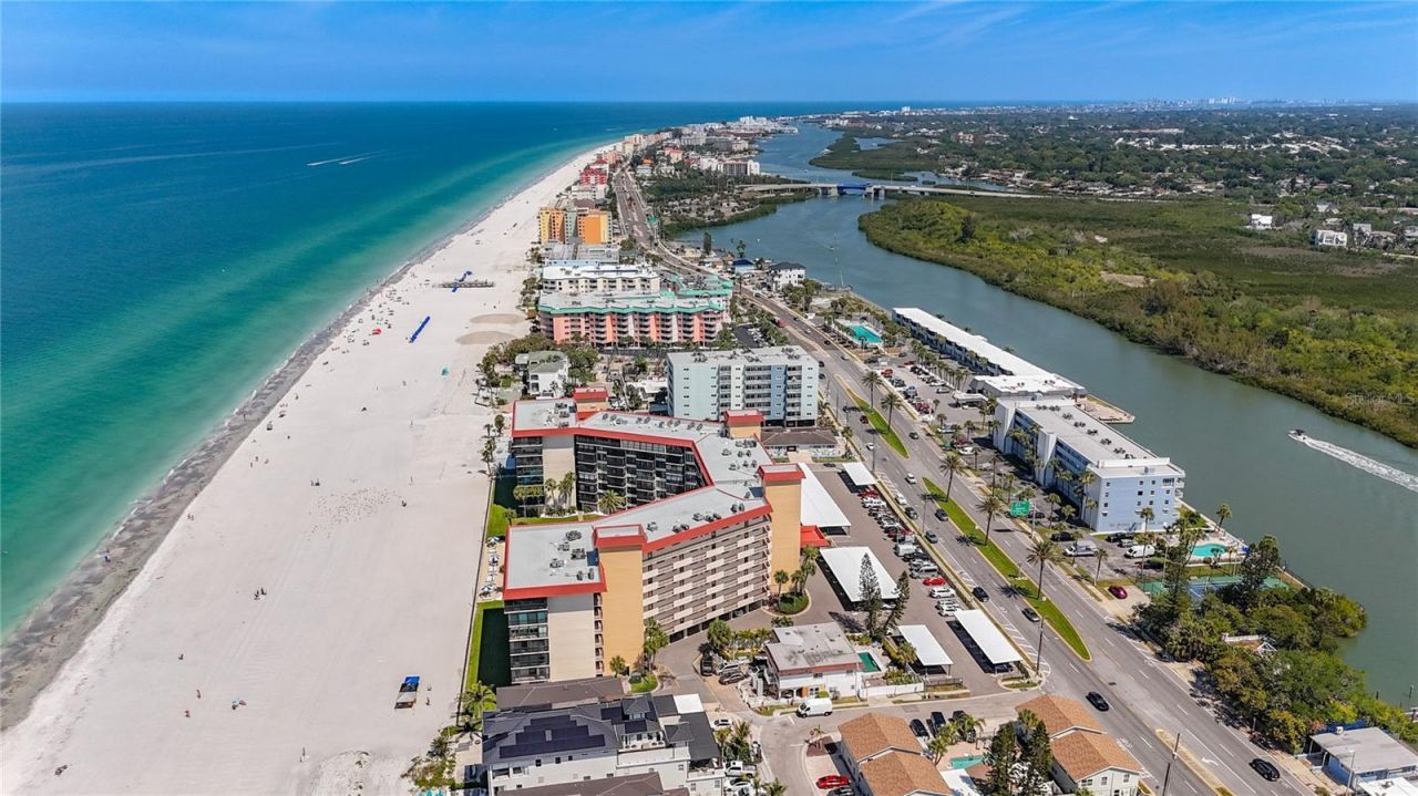 18304 Gulf Boulevard, Unit 505, Redington Shores, FL 33708 Photo