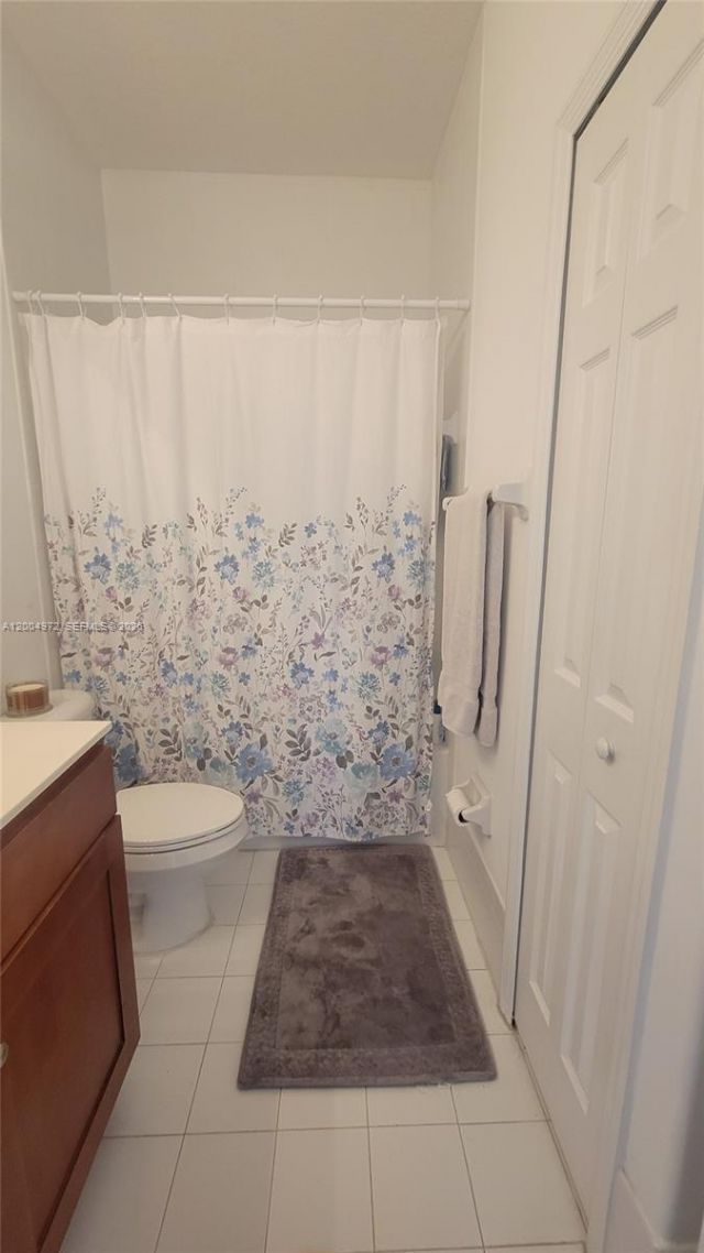 10012 NW 7th St , Unit 209, Miami, FL 33172 Photo