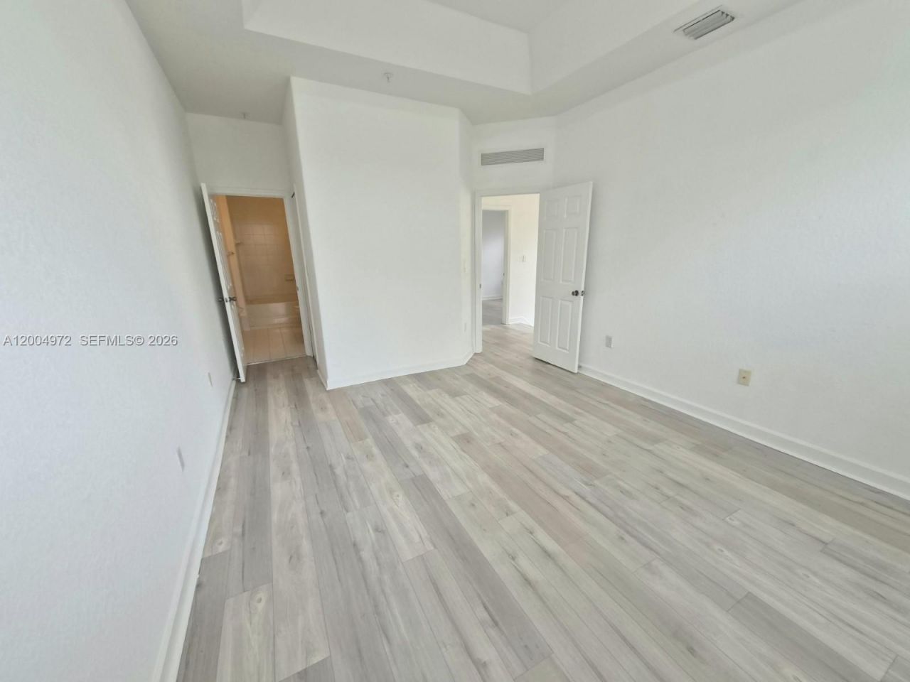 10012 NW 7th St, Unit 209, Miami, FL 33172 Photo
