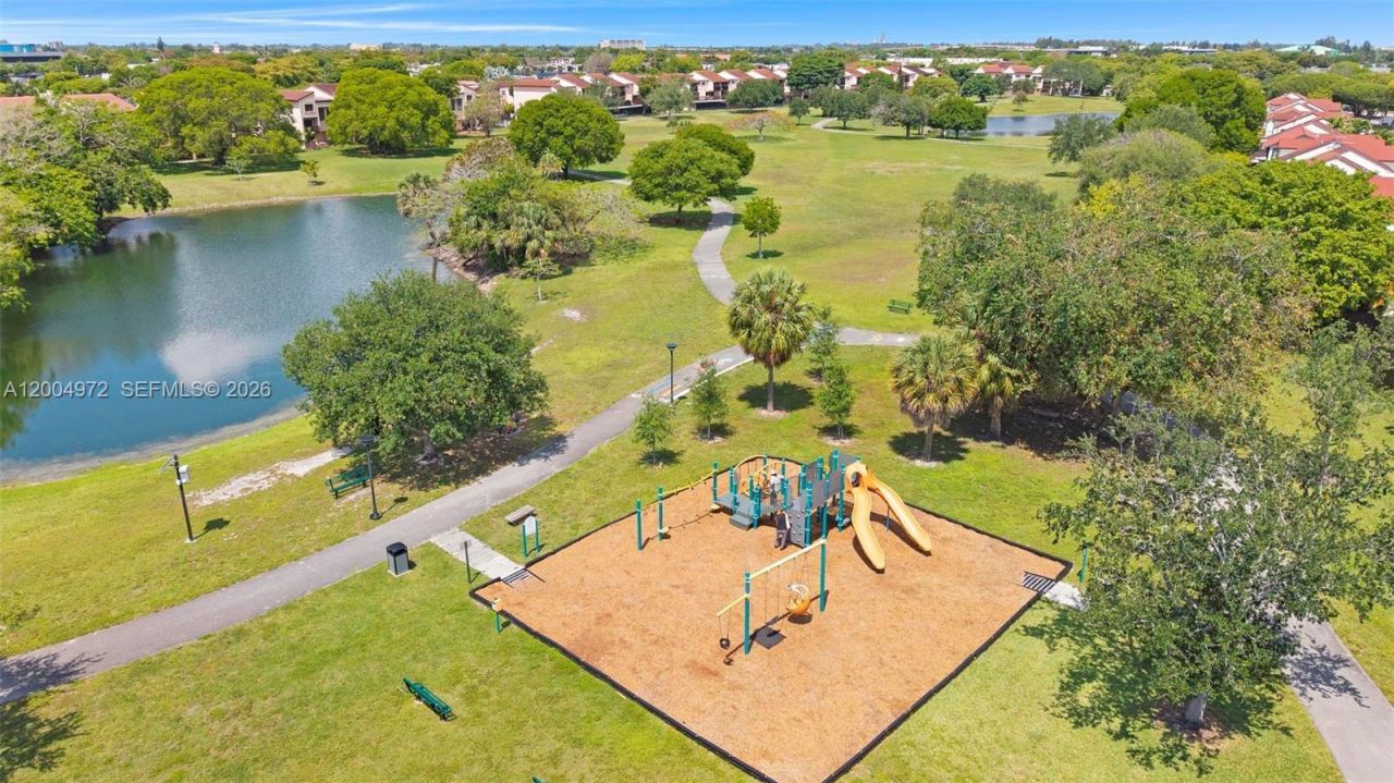 10012 NW 7th St, Unit 209, Miami, FL 33172 Photo