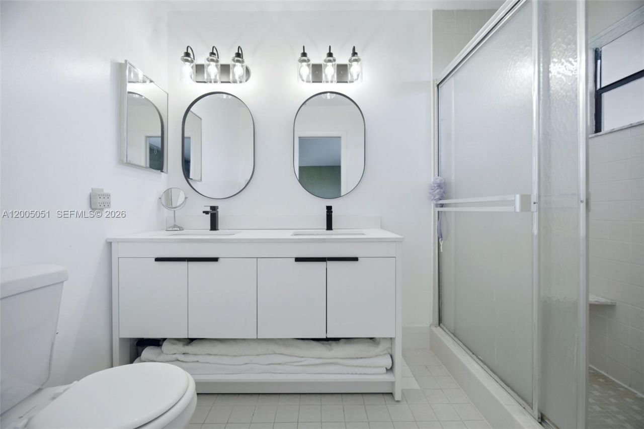 2750 NW 80th Ave , Sunrise, FL 33322 Photo