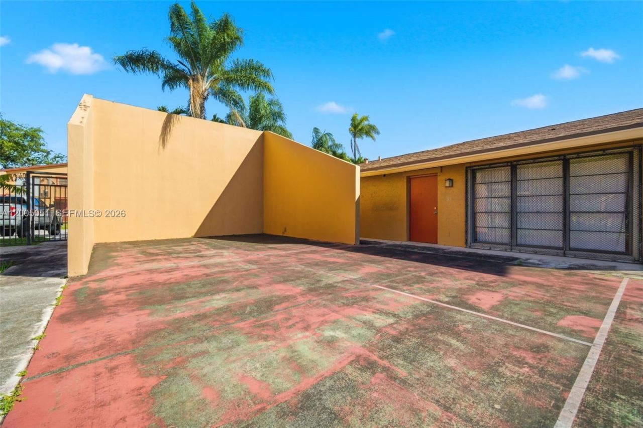 2750 NW 80th Ave , Sunrise, FL 33322 Photo