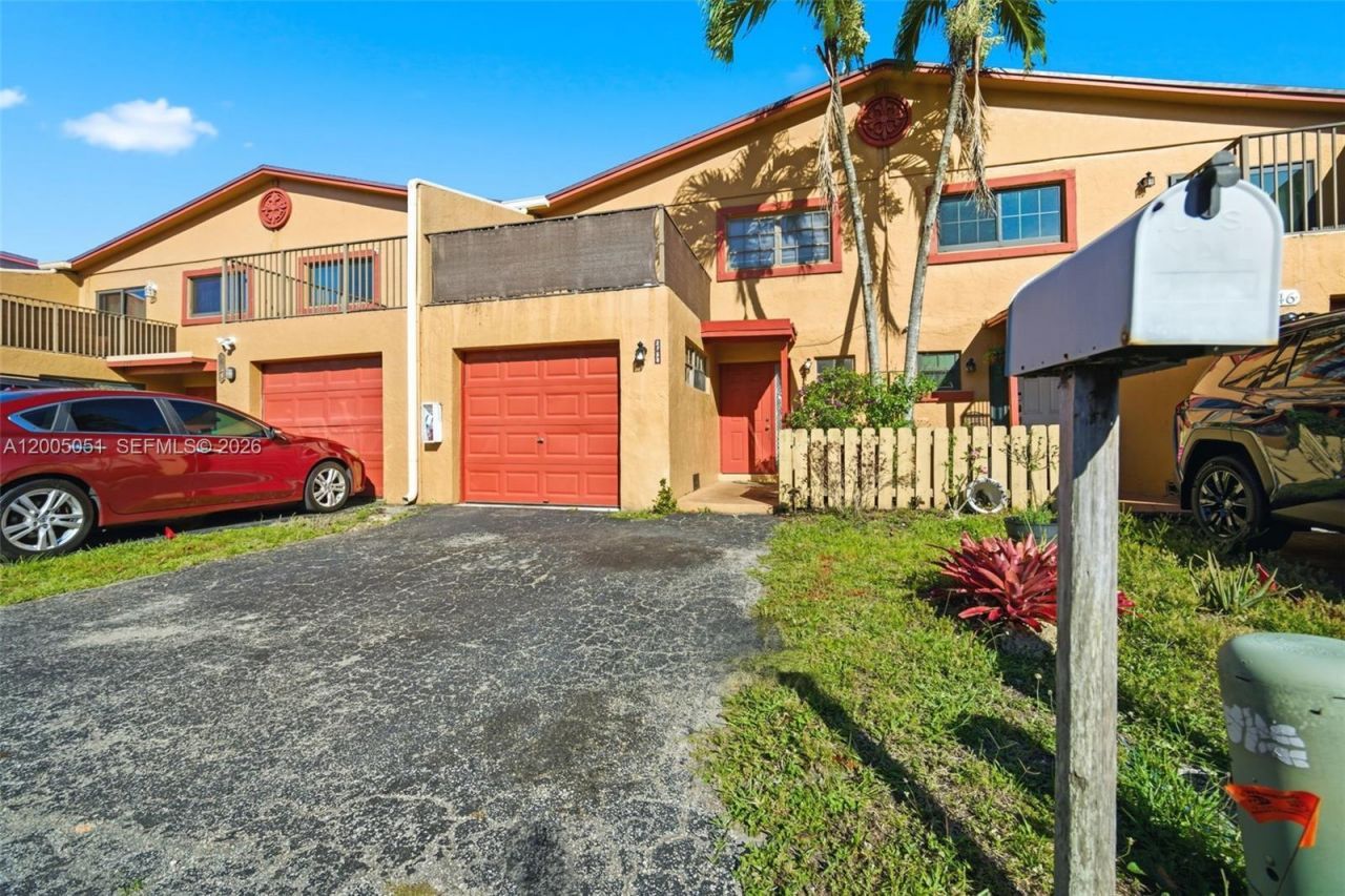 2750 NW 80th Ave , Sunrise, FL 33322 Photo