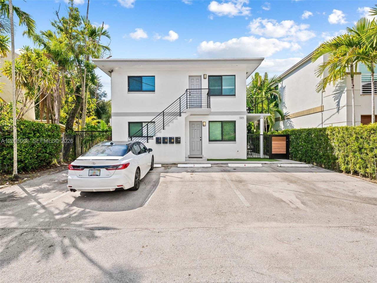 1305 SE 1st St, Unit 2, Fort Lauderdale, FL 33301 Photo