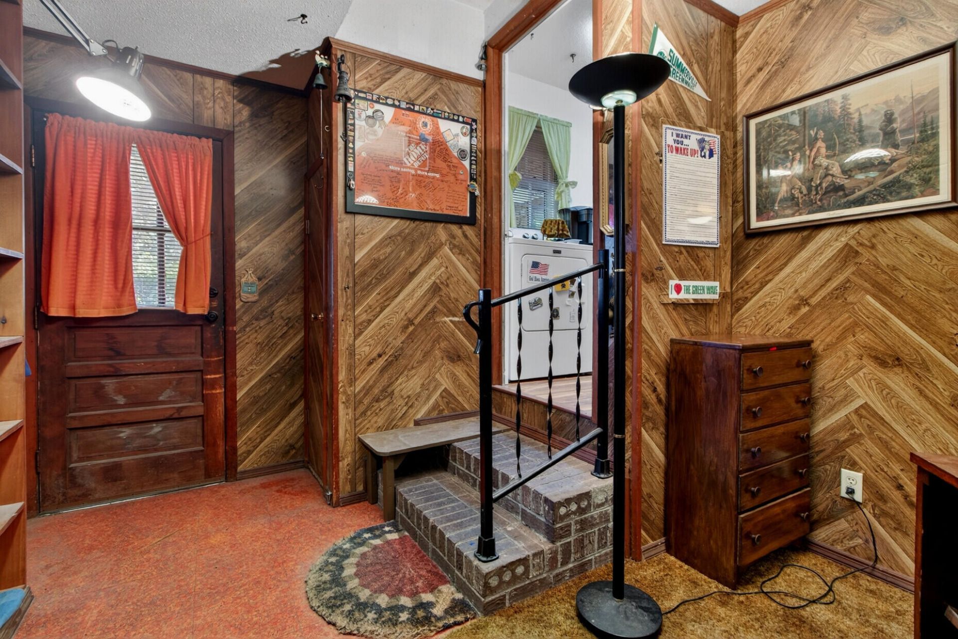 109 Two Wood Court Photo 16