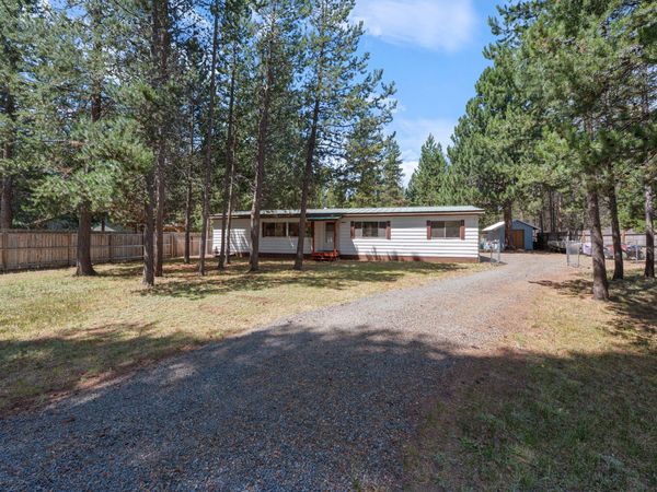56203 Stellar Drive, Bend, OR 97707