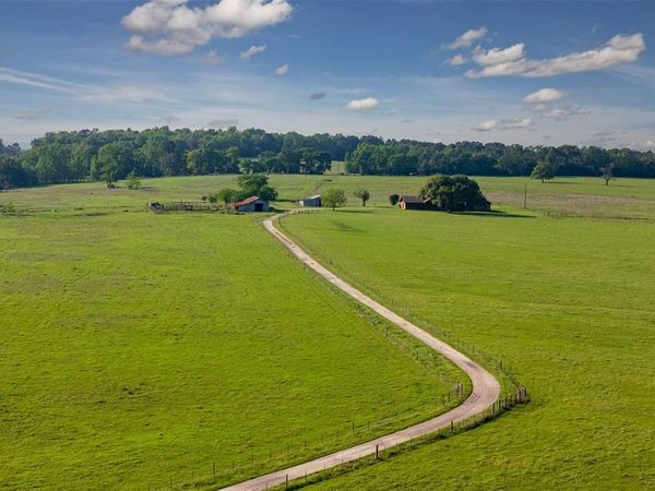 14803 Farm to Market Road 322 , Elkhart, TX 75839