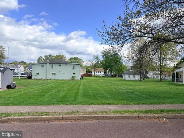 47 W 10TH STREET , POTTSTOWN, PA 19464