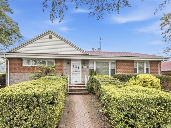 16804 Grand Central Parkway, Jamaica, NY 11432