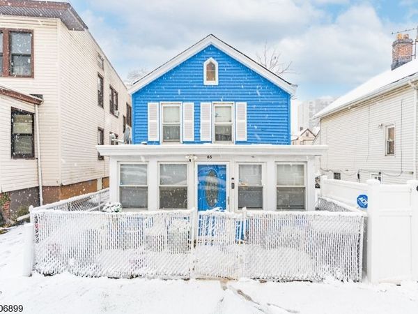 65 Cambridge St, East Orange, NJ 07018