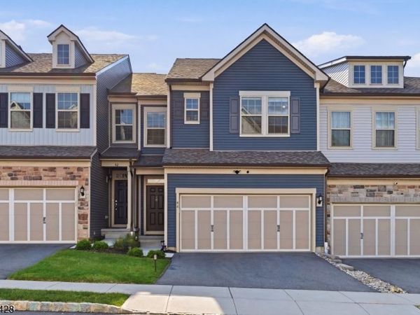 44 Dahlia Dr, Warren, NJ 07059