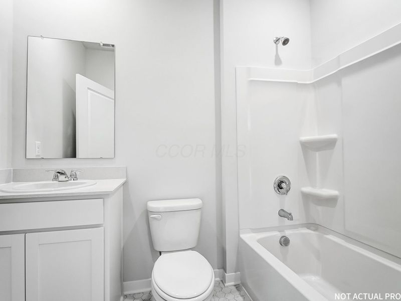 119 Vine Grove Drive , Circleville, OH 43113 Photo 11