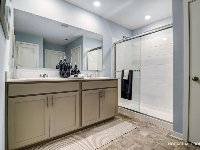 119 Vine Grove Drive , Circleville, OH 43113 Photo 18