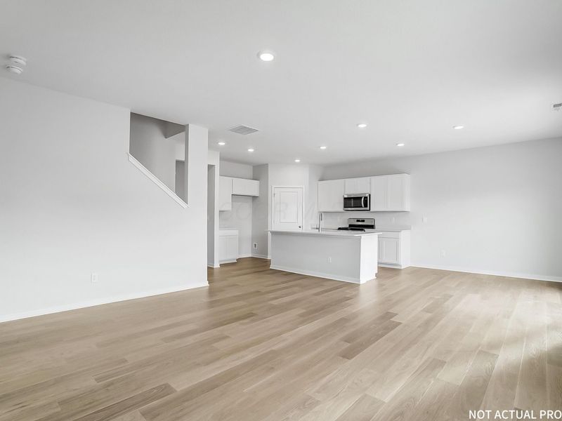 119 Vine Grove Drive , Circleville, OH 43113 Photo 6