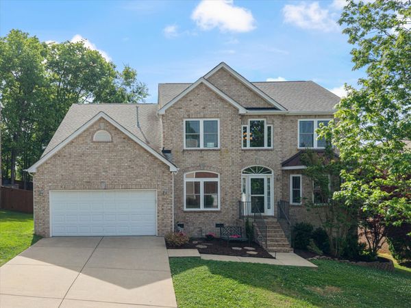 6327 Sunnywood Dr, Antioch, TN 37013