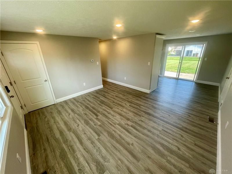 408 W Martindale Road, Englewood, OH 45322 Photo 7