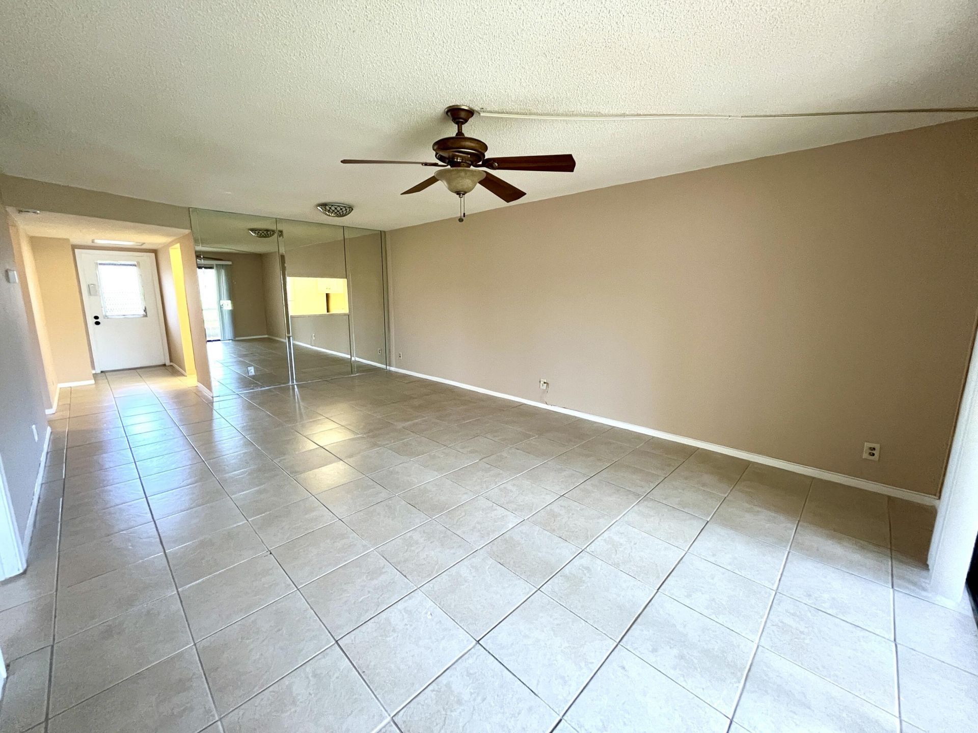 2500 Fiore Way, Unit 1110, Delray Beach, FL 33445 Photo